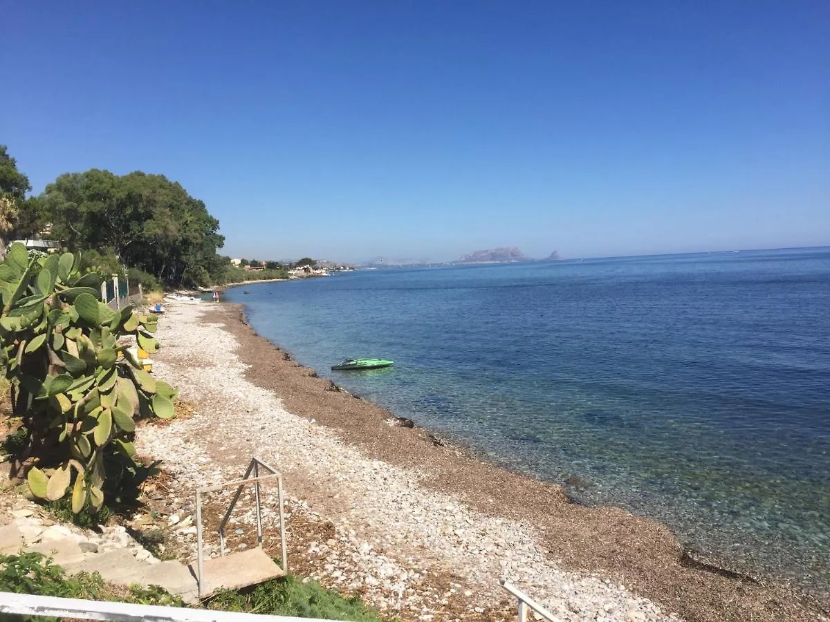 Sfondo Blu Villa Sul Mare Trabia 0*,  Italy