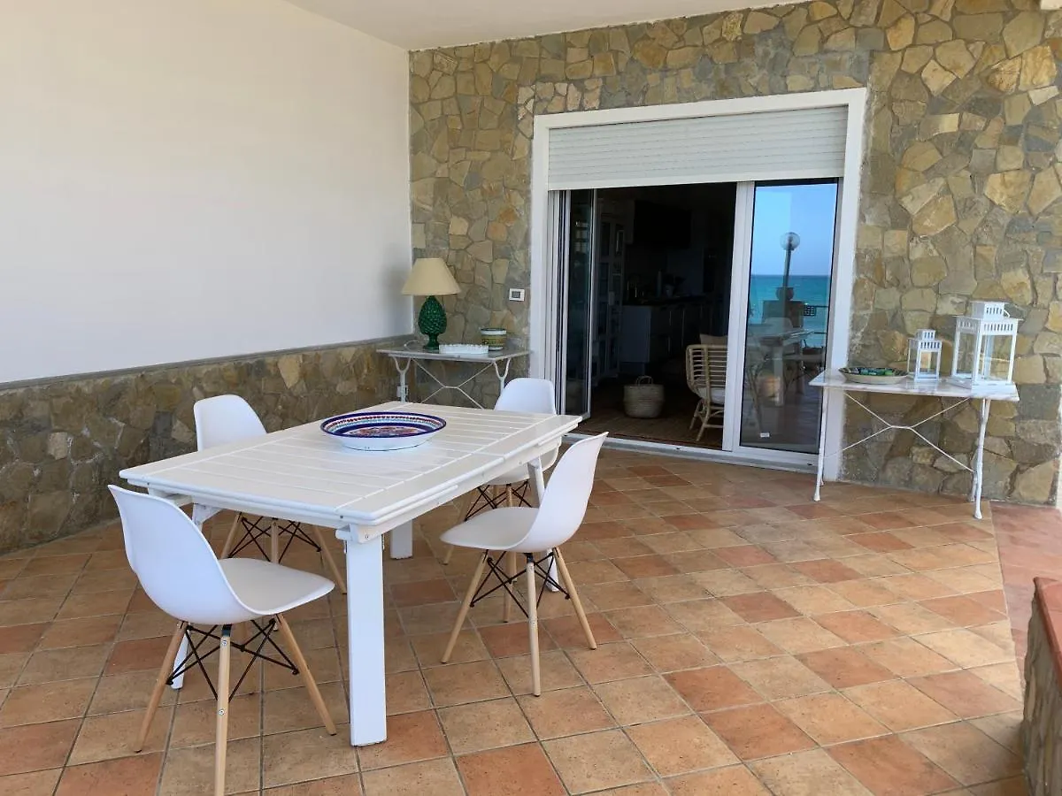 Sfondo Blu Villa Sul Mare Trabia