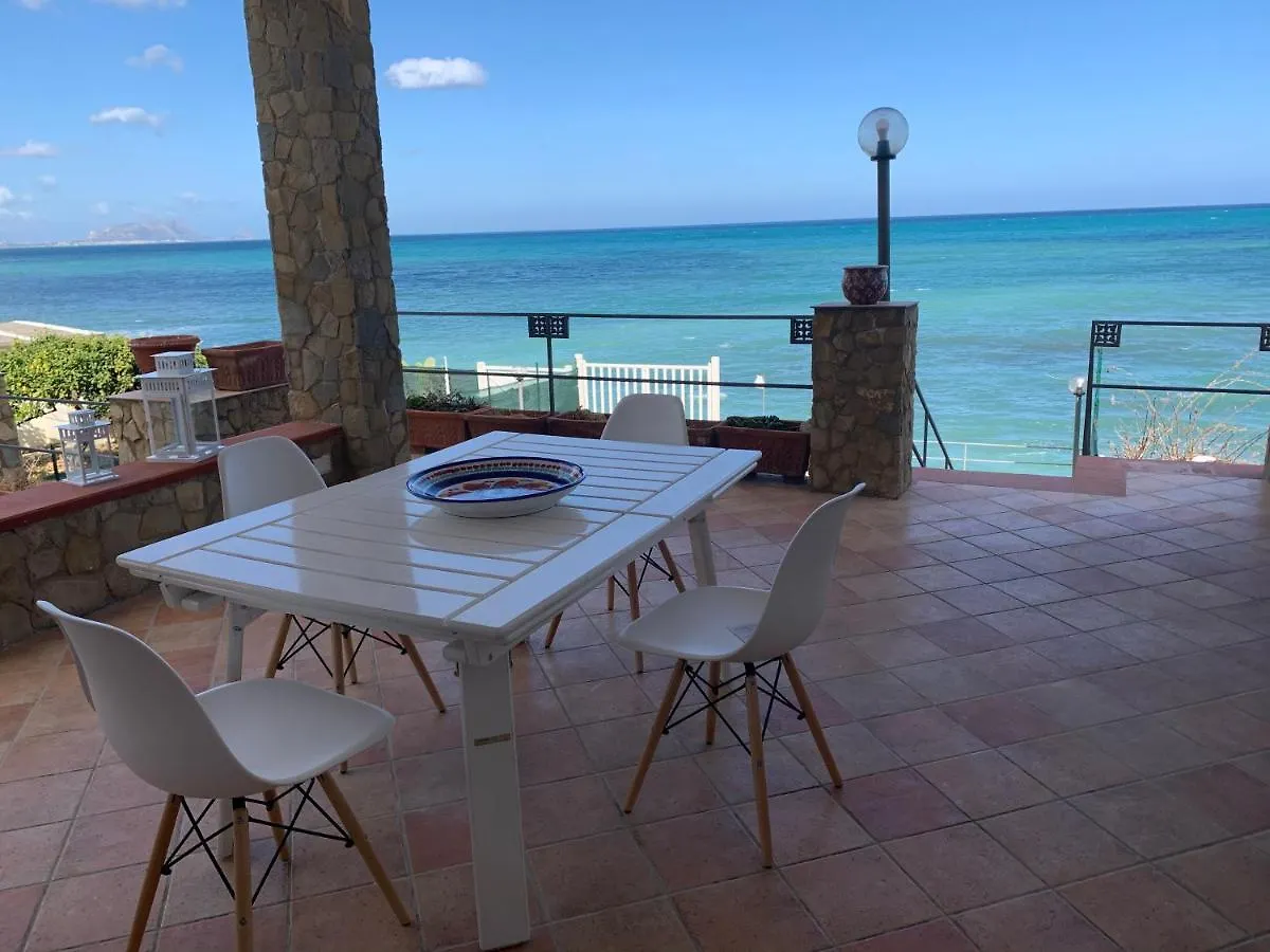 Holiday home Sfondo Blu Villa Sul Mare Trabia